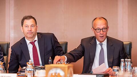 Klingbeil brachte erstmals einen Haushaltsentwurf ins Kabinett ein.