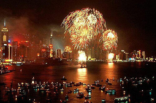 Neujahr auf Chinesisch: Feuerwerk über Hongkong, Foto: PR