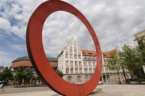 Null Euro mehr  für die Gymnasien in München wie hier das Luisen-Gymnasium.