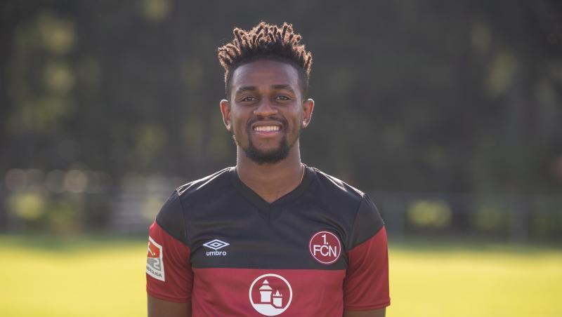 Nürnbergs Virgil Misidjan beim offiziellen Fototermin für die Saison 2020/2021.