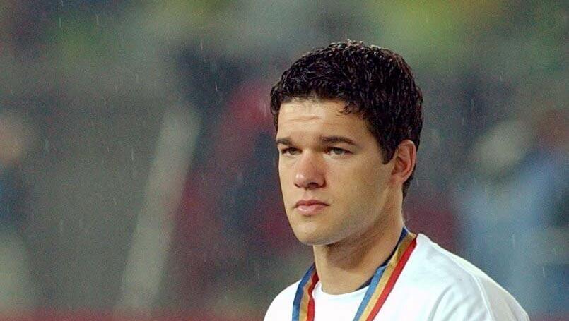 Im Finale gelb-gesperrt: der zuvor famose Michael Ballack. Im Finale gelb-gesperrt: der zuvor famose Michael Ballack.