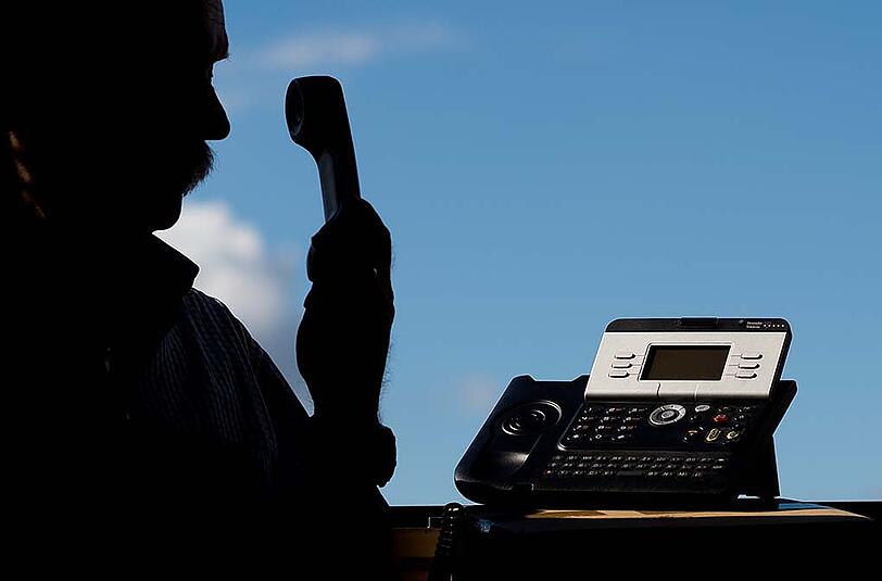 Trickbetrug: Der erste Kontakt zum Opfer ist meist telefonisch. (Symbolbild)
