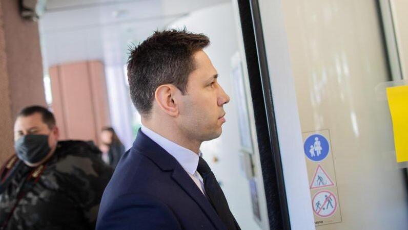 Felix Sturm auf dem Weg in den Gerichtssaal. Felix Sturm auf dem Weg in den Gerichtssaal.