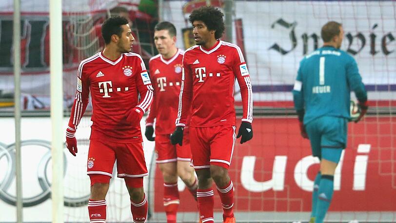 Der FC Bayern ist doch nicht unschlagbar. Im Testspiel bei Red Bull Salzburg verloren die Münchner klar mit 0:3. Der FC Bayern ist doch nicht unschlagbar. Im Testspiel bei Red Bull Salzburg verloren die Münchner klar mit 0:3.