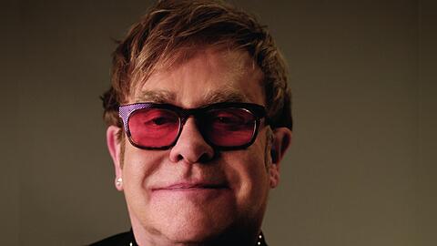 Sir Elton John wird am 25. März 75 Jahre alt.