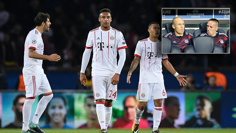 Enttäuschte Bayern-Spieler nach der Niederlage. Arjen Robben kam ert in der zweiten Hälfte, Franck Riber gar nicht zum Éinsatz. Enttäuschte Bayern-Spieler nach der Niederlage. Arjen Robben kam ert in der zweiten Hälfte, Franck Riber gar nicht zum Éinsatz.