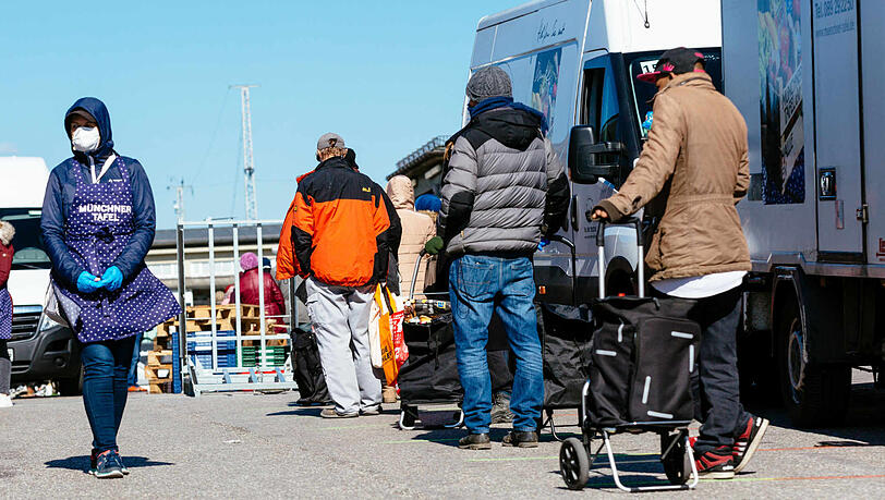 Viele Münchnerinnen und Münchner wollten der Tafel im Frühjahr helfen.