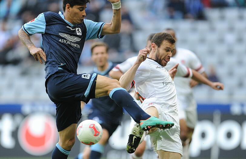 Auch im Heimspiel gegen den FC St. Pauli gibt's auf die Mütze für die Löwen um Ismael Blanco. Das Spiel endet 0:2. Trainer Maurer gerät immer mehr in die Kritik.