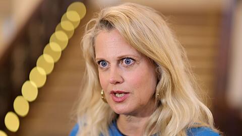 Barbara Sch&ouml;neberger kann dem Luxusleben wenig abgewinnen.