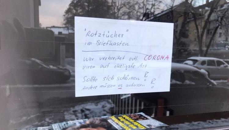 Auch ohne Corona ist es eklig... Auch ohne Corona ist es eklig...