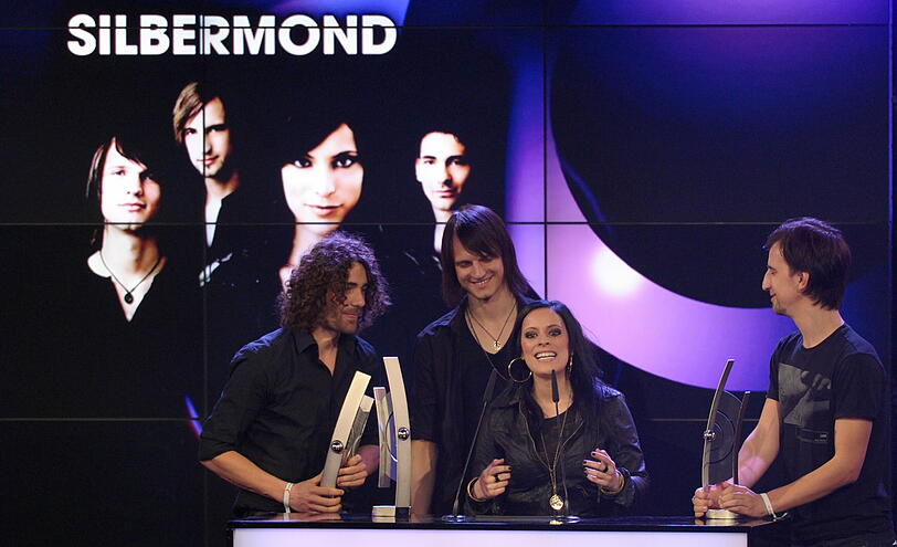 Silbermond scheinen 2010 auch ein Album herausgebracht zu haben.