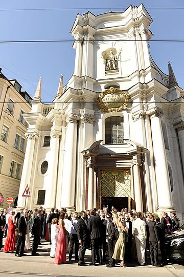 Julia Teewag und Tobias Frank haben in der Dreifaltigkeitskirche geheiratet