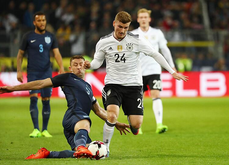 Timo Werner - Note 4: Der Leipziger ist der erste Debütant, seit RB in die Bundesliga aufgestiegen ist. Konnte seine Schnelligkeit und seinen Torriecher nicht zeigen.