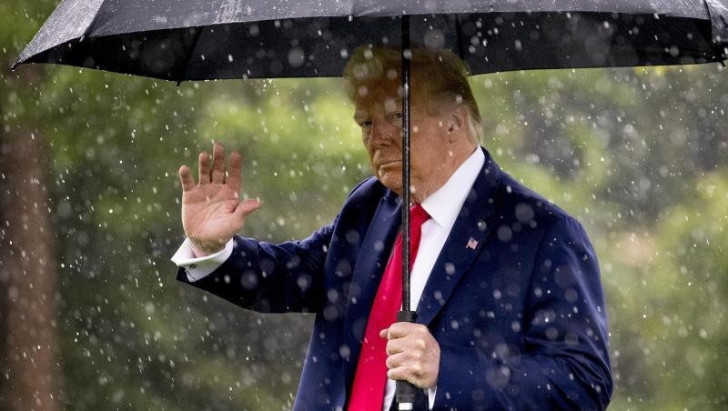 Donald Trump hat auf Kritik reagiert - eine Wahlkampfveranstaltung wird um einen Tag verschoben. Donald Trump hat auf Kritik reagiert - eine Wahlkampfveranstaltung wird um einen Tag verschoben.