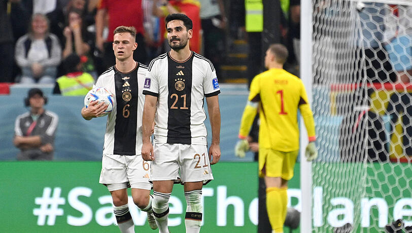 Sollen das Ruder im Mittelfeld übernehmen: Ilkay Gündogan und Joshua Kimmich. Sollen das Ruder im Mittelfeld übernehmen: Ilkay Gündogan und Joshua Kimmich.