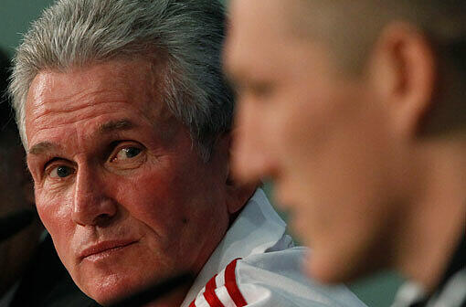 Rechtzeitig für das Spiel gegen den FC Basel und den Endspurt in der Liga ist Schweinsteiger wieder fit. Coach Heynckes lobt ihn: &bdquo;Er denkt wie ein Trainer.&ldquo;