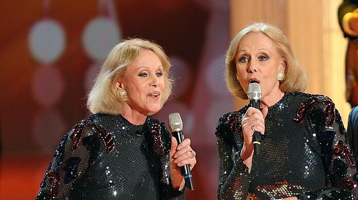 Die Kessler-Zwillinge bei einem ZDF-Auftritt im November 2008.