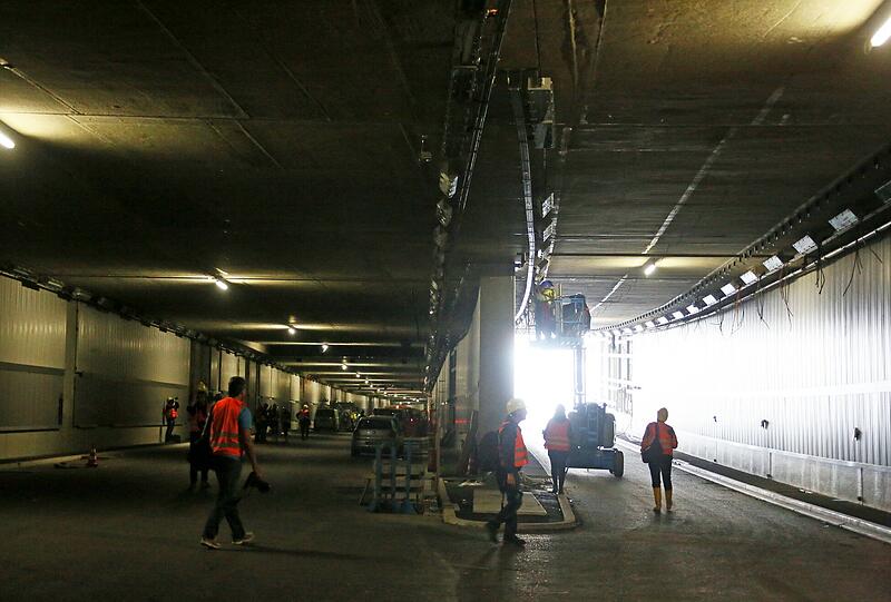 Tunnel am Mittleren Ring: Die AZ hat sich die ohrenbetäubende Baustelle angeschaut - und angehört. Die Bilder...