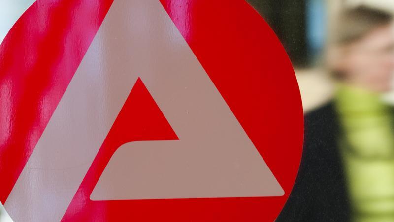 In München gehen die Arbeitslosenzahlen zurück. In München gehen die Arbeitslosenzahlen zurück.