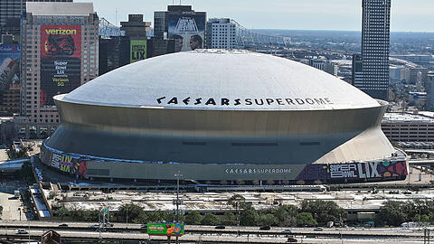 Der Super Bowl 59 findet im  Caesars Superdome in New Orleans statt, der Heimat der  New Orleans Saints.