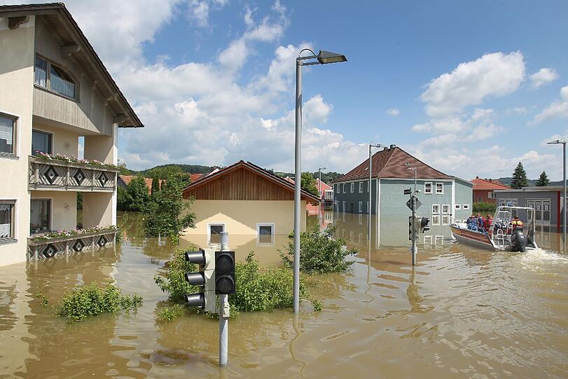 Aktuelle Fotos vom Hochwasser in Deggendorf: Fotos von der Flut.