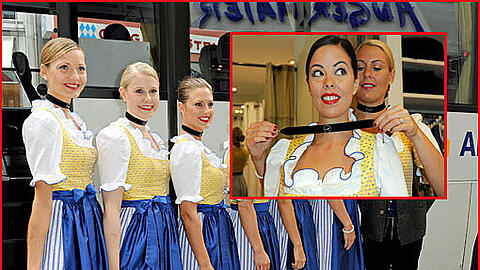 Fesch in der Luft: In Lufthansa Flügen nach New York, Charlotte und Bangkok dürfen sich die Fluggäste zur Wiesn Zeit auf ein besonderes Schmankerl freuen: Die Lufthansa Crew in der neuen Trachtenkollektion von Angermaier.