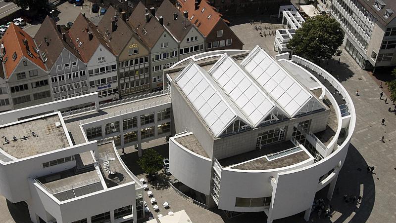 Das Stadthaus in Ulm. Foto: Stefan Puchner/Archiv Das Stadthaus in Ulm. Foto: Stefan Puchner/Archiv
