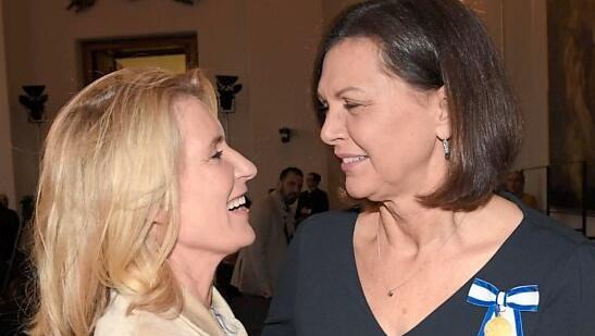 Sind gute Freundinnen: Maria Furtwängler-Burda und Landtagspräsidentin Ilse Aigner. Sind gute Freundinnen: Maria Furtwängler-Burda und Landtagspräsidentin Ilse Aigner.