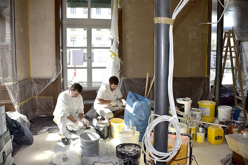 Noch herrscht im Tambosi am Odeonsplatz eine Chaos-Baustelle. Doch schon im November soll Eröffnung gefeiert werden.
