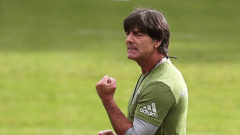 Mit welcher Aufstellung schickt Joachim Löw das DFB-Team gegen Polen aufs Feld? Mit welcher Aufstellung schickt Joachim Löw das DFB-Team gegen Polen aufs Feld?