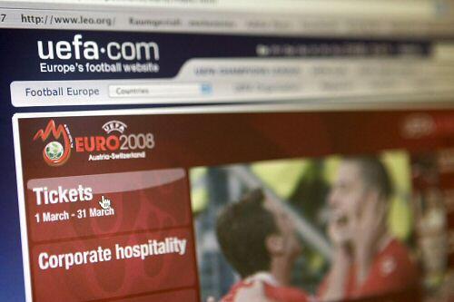 Auf der sicheren Seite: Tickets auf Uefa.com