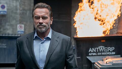 Action-Star Arnold Schwarzenegger lässt es in "Fubar" noch einmal richtig krachen