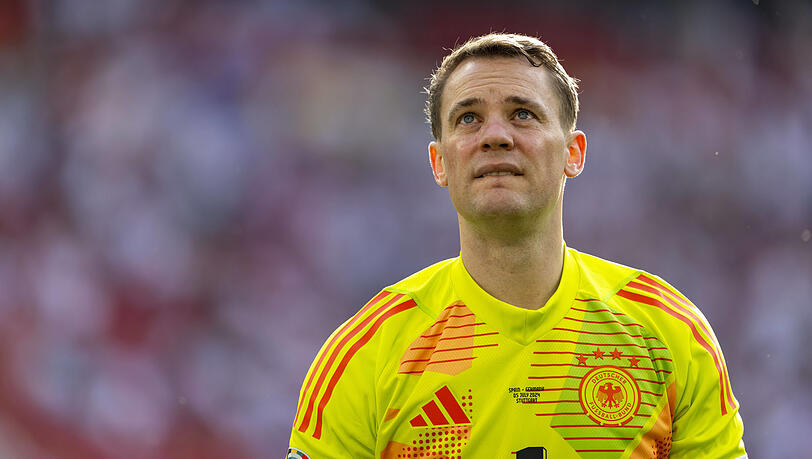 Manuel Neuer. Manuel Neuer.