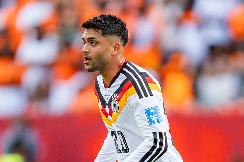 Nadiem Amiri im Spiel gegen die Elfenbeink&uuml;ste.
