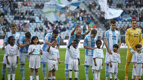 Aufstellen zum Kellerderby: Am Ende gingen die Spieler des TSV 1860 München als Sieger vom Platz. Die Leistung der Sechzger gegen den MSV Duisburg in der Einzelkritik. Aufstellen zum Kellerderby: Am Ende gingen die Spieler des TSV 1860 München als Sieger vom Platz. Die Leistung der Sechzger gegen den MSV Duisburg in der Einzelkritik.