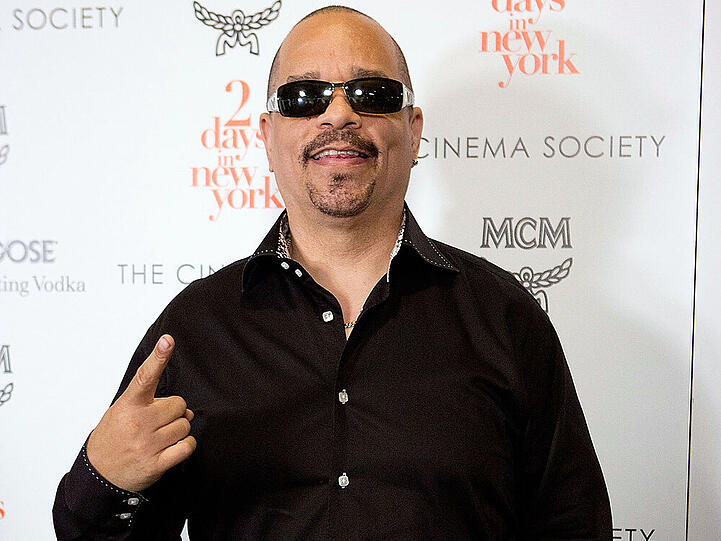 Ice-T scheint heutzutage nicht mehr ohne Sonnenbrille aus dem Haus zu gehen
