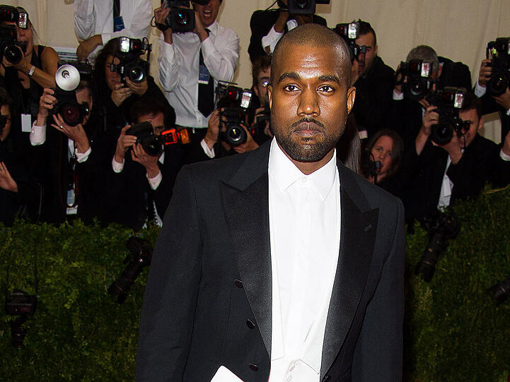 Rektor im feinen Zwirn? Für Lorde leitet Kanye West die "Pop-Schule"