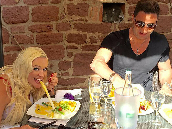 Bei Daniela Katzenberger und Lucas Cordalis herrscht "Spargelzeit"