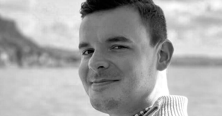 -Gewitter-im-Kopf-Tourette-YouTuber-27-pl-tzlich-gestorben-Grund-inzwischen-bekannt