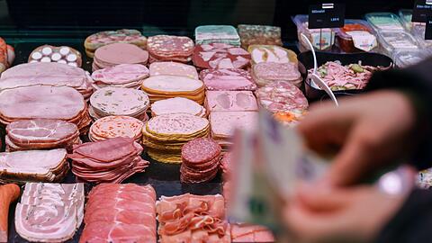 Bei Wurstwaren nahmen zuletzt sowohl K&auml;uferreichweite als auch Absatzmenge ab. (Symbolbild)