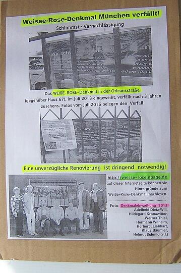 Protestzettel hängen hier seit dem Wochenende.