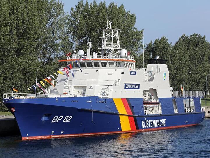 Das neue Einsatzschiff "Bamberg" der Bundespolizei. Foto: Bernd Wüstneck/Archivbild
