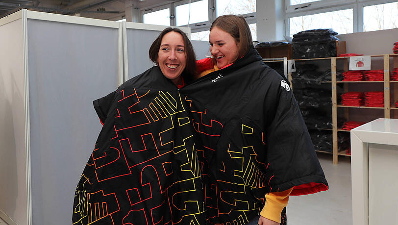 Ein sehr gutes Team: Emma Aicher und Kira Weidle-Winkelmann