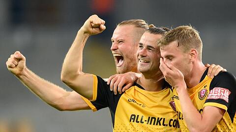Zweitliga-Absteiger Dynamo Dresden konnte einen souveränen Heimsieg gegen den HSV bejubeln.