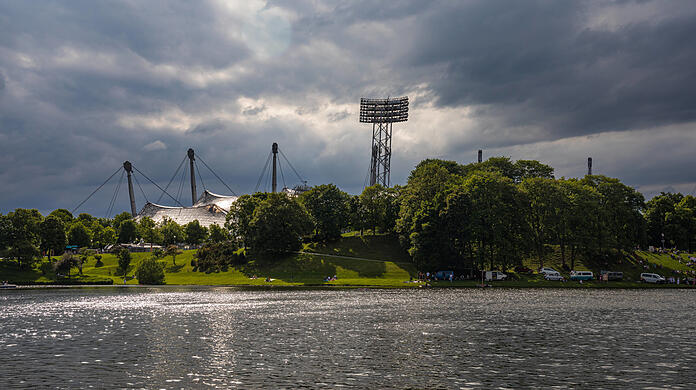 Schwere Wolken über dem Olympiastadion: Werden hier nochmal Sommerspiele stattfinden?