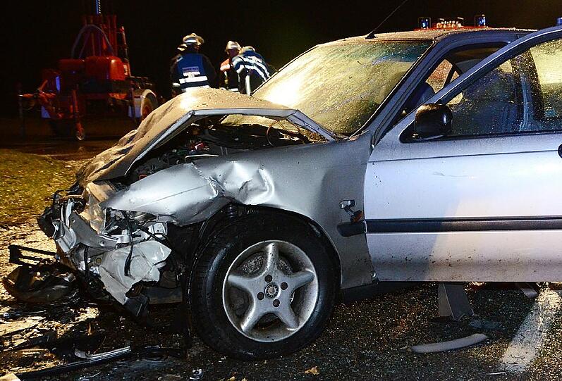 Die Bilder von der Unfallstelle nahe Waldkraiburg