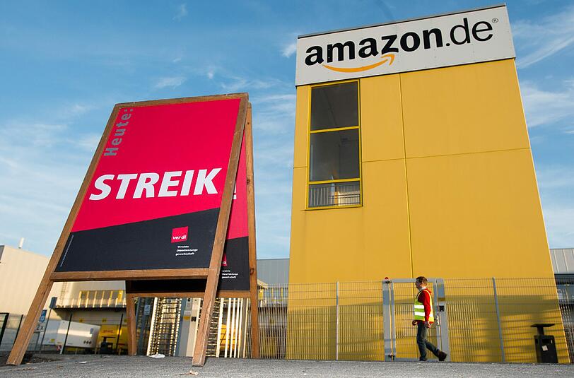 Verdi fordert die Anerkennung des Tarifvertrags für den Einzel- und Versandhandel. Amazon lehnt Verhandlungen darüber ab.