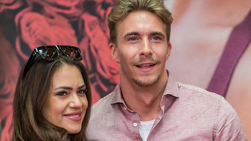Jessica Paszka und Bachelorette-Gewinner David Friedrich im Sommer 2017. Ihre Beziehung hielt nicht lange. Jessica Paszka und Bachelorette-Gewinner David Friedrich im Sommer 2017. Ihre Beziehung hielt nicht lange.