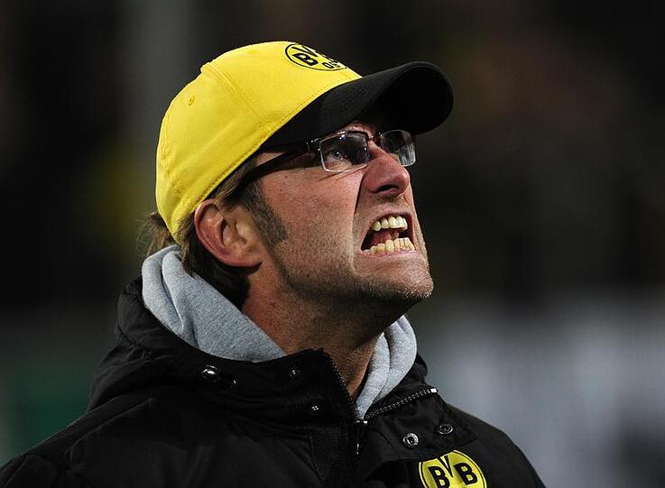 Klopps Vorwurf am Donnerstag: "Bayern macht es so, wie es die Chinesen in der Industrie machen: Schauen, was die anderen machen, um es abzukupfern und dann mit mehr Geld und anderen Spielern den gleichen Weg einzuschlagen. Und schon ist man wieder besser."
