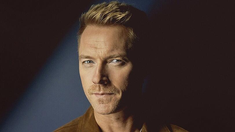 Ronan Keating meldet sich mit "Twenty Twenty" zurück.